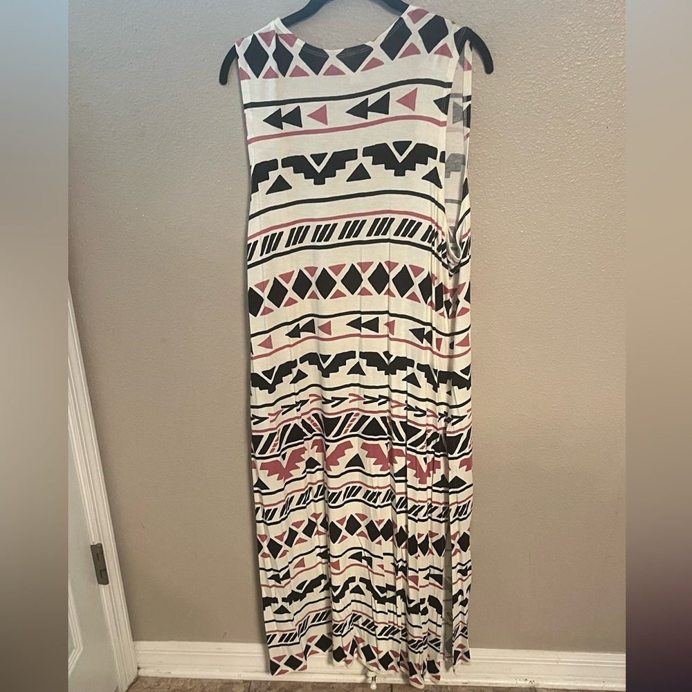 LuLaRoe pink and black Aztec print, small, nwt